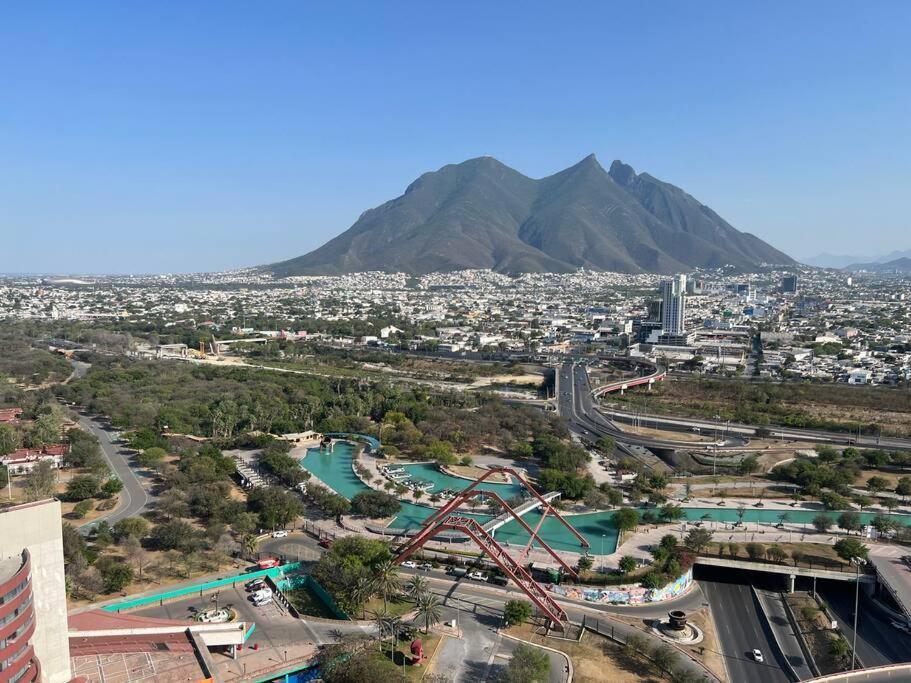 Puntacero 1906 @Fundidora Appartement Monterrey Buitenkant foto